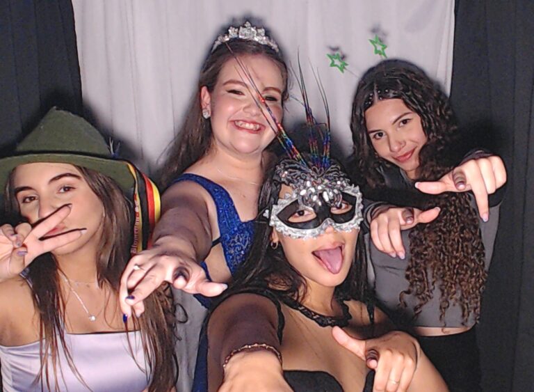 b405f2ad50c24e7593506215a94ec7b4_20250621_232517_zUJ3LKuO+2